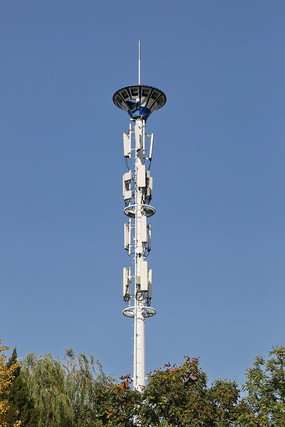 Apa Itu Menara Transmisi Sinyal?
